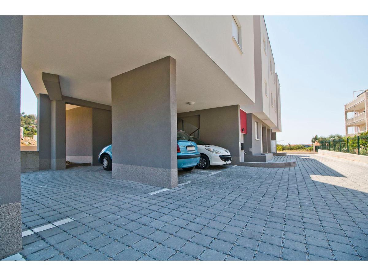Olive Tree Apartment Podstrana Exterior foto